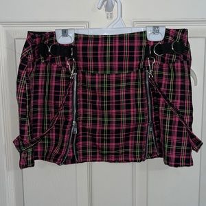 Hot pink plaid mini skirt with zipper accents